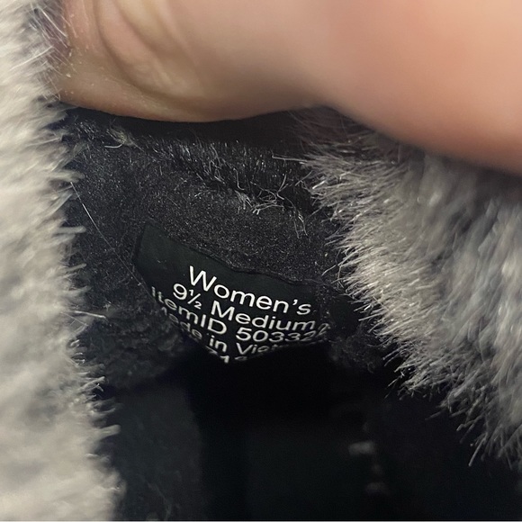 Ll bean tek 2.5 womens size 9.5 boots black Waterproof lined fur snow shoes - Picture 8 of 8